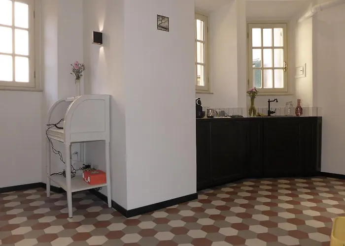 Interno4 4*