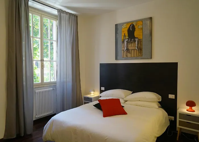 Interno4 4* Roma