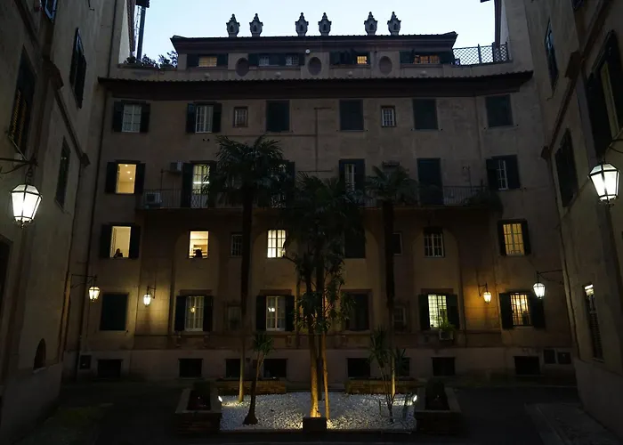 Interno4 4* Roma